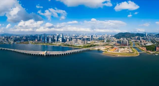 深圳携手港澳建设国际海事仲裁中心