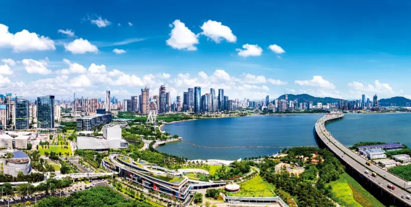 深圳45年，一路破冰
