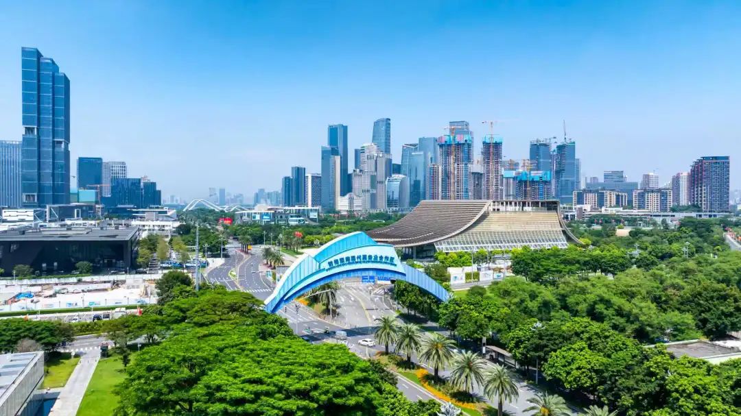 从“一片滩涂”到“国际化城市新中心”，前海绘就“一年一个样”的蝶变图景