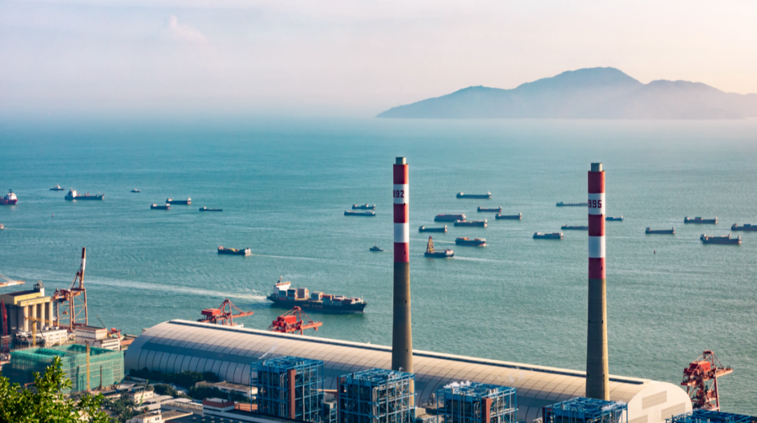 深圳国际船舶登记服务中心在前海挂牌成立